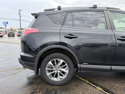 2018 Toyota RAV4 Hybrid XLE