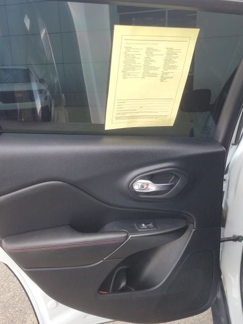 2019 Jeep Cherokee Trailhawk