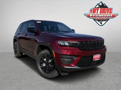 2025 Jeep Grand Cherokee Base