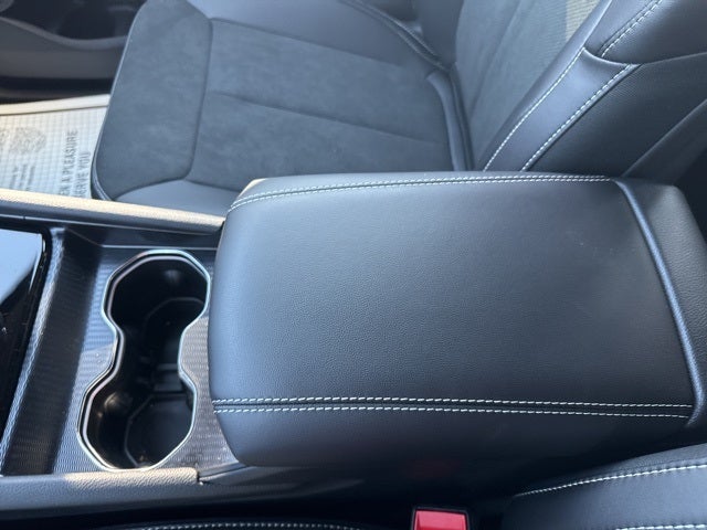 2025 Jeep Grand Cherokee Base