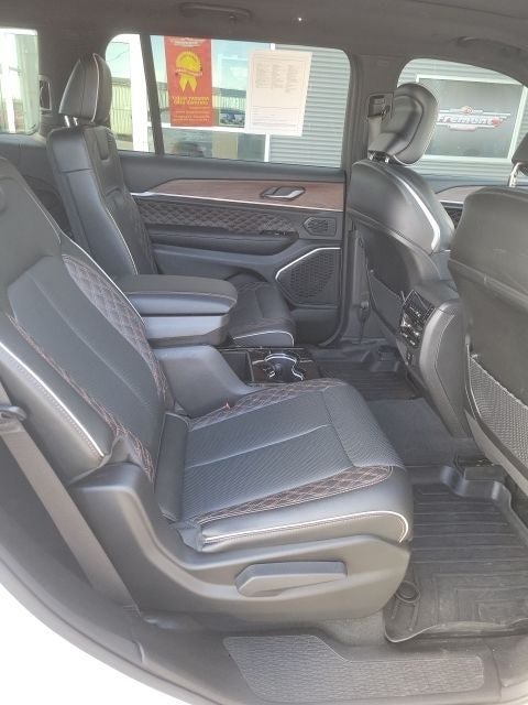 2024 Jeep Grand Cherokee L Summit