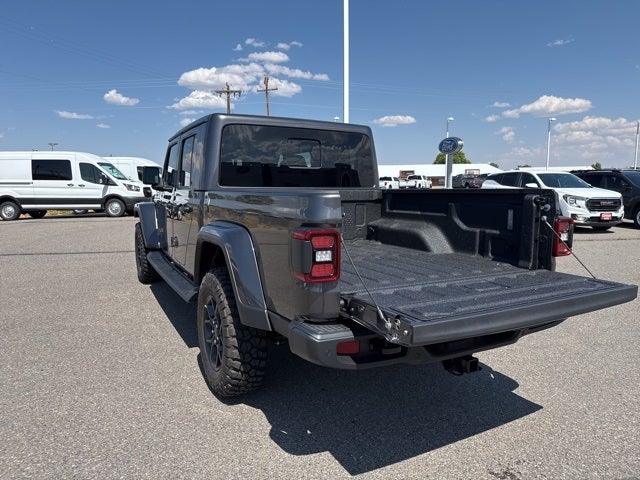2025 Jeep Gladiator High Tide