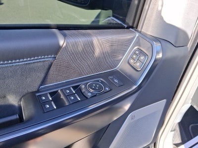 2025 Ford F-350SD Platinum