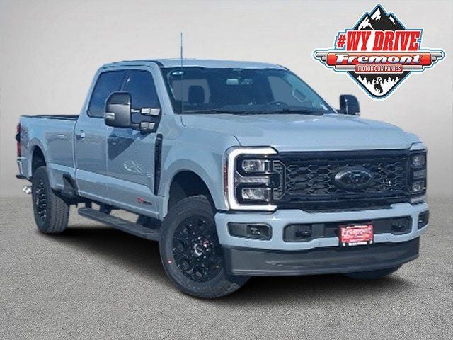 2026 Ford F-350SD Lariat Black Appearance Pkg