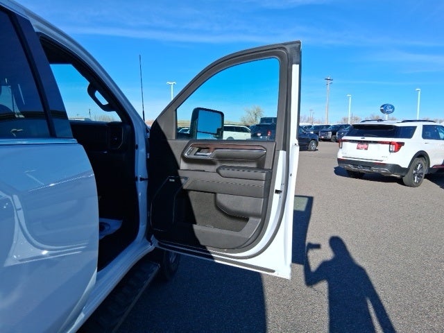 2024 GMC Sierra 3500HD SLT