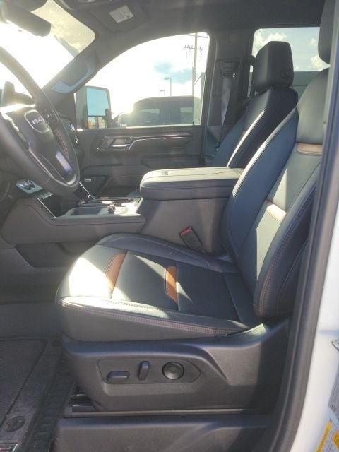 2024 GMC Sierra 3500HD AT4