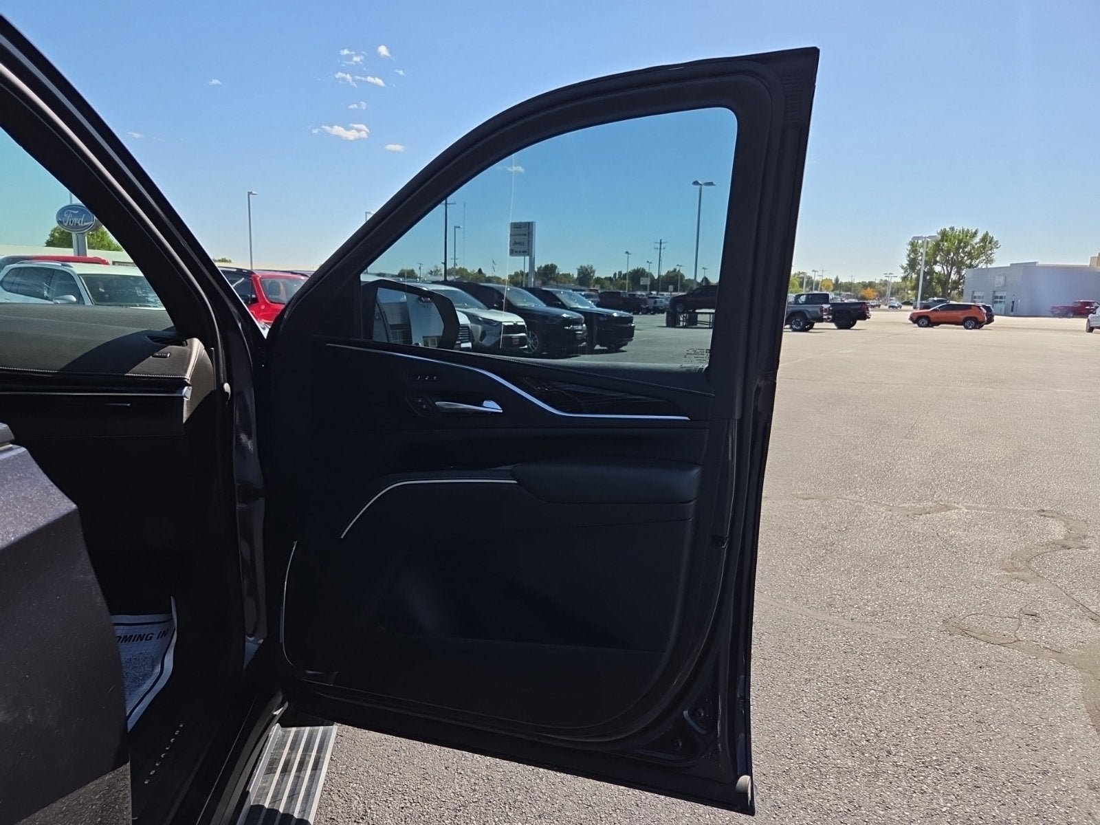 2023 Cadillac Escalade 4WD Sport