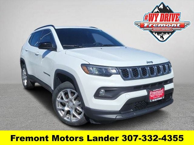 2024 Jeep Compass Latitude Lux