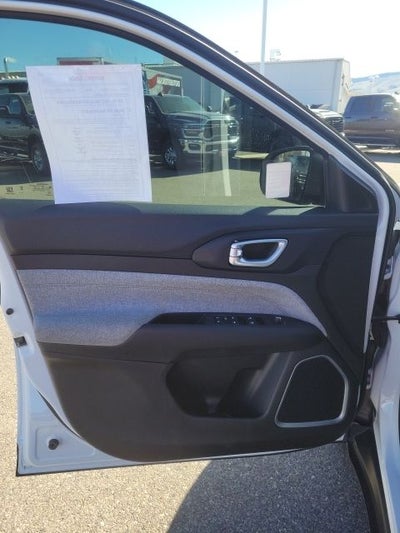 2024 Jeep Compass Latitude Lux