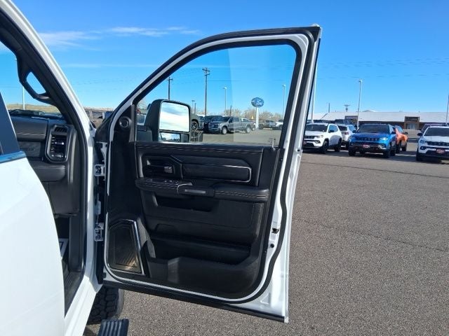 2023 RAM 3500 Limited