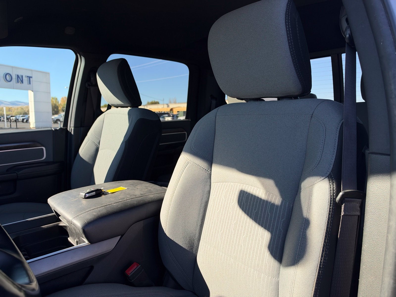 2021 RAM 3500 Big Horn Crew Cab 4x4 8' Box