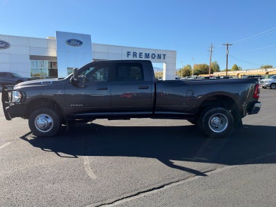 2021 RAM 3500 Big Horn Crew Cab 4x4 8' Box