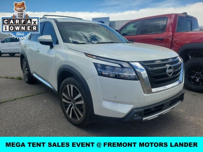 2024 Nissan Pathfinder Platinum